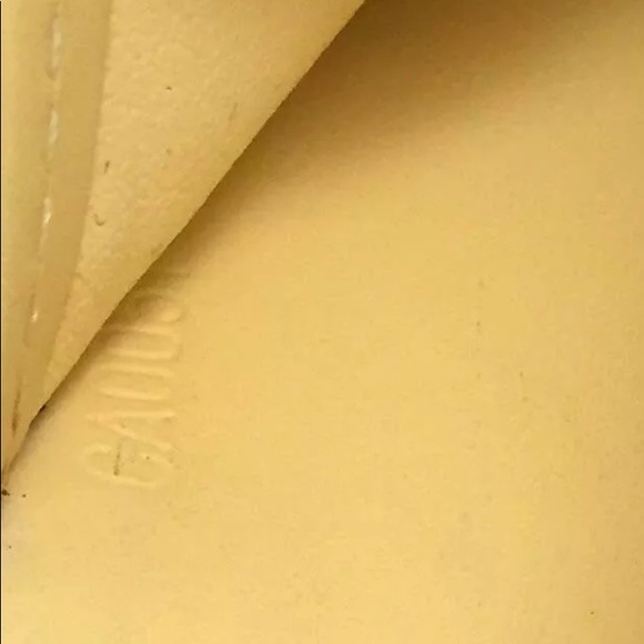 ❤️Louis Vuitton Epi Leather Agenda PM cover - Picture 6 of 7